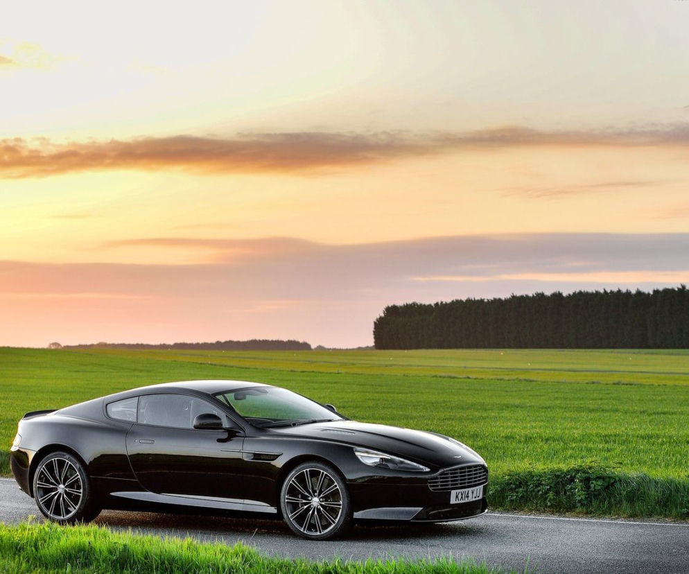Aston Martin DB9 Carbon Edition