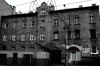 Rzeźnik z Niebuszewa. MAKABRYCZNE zbrodnie Opolanina. W mieszkaniu poćwiartowana Irena! Ofiar było więcej?