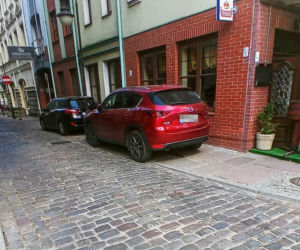 Mistrzowie parkowania na szczecińskim Podzamczu