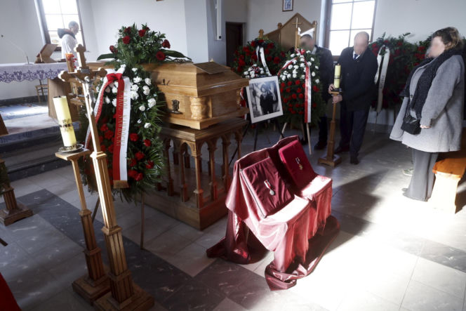 Pogrzeb fotoreportera Adama Chełstowskiego