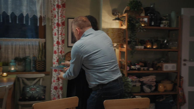 M jak miłość odc. 1921. Marysia (Małgorzata Pieńkowska), Artur Rogowski (Robert Moskwa)