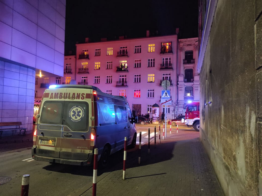Ogromna akacja straży pożarnej, kilkanaście wozów pod Galerią Wileńską. Co się dzieje?