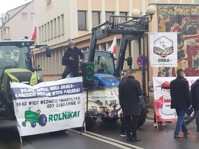Rolnicy z regionu protestowali w Siedlcach. Wygłosili apel do Prezydenta RP