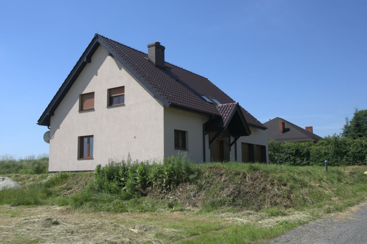 śmierć dziecka w samochodzie