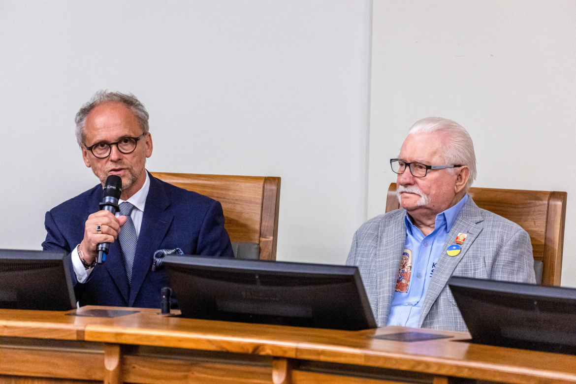 Były prezydent Lech Wałęsa odebrał „Nagrodę za Odwagę”