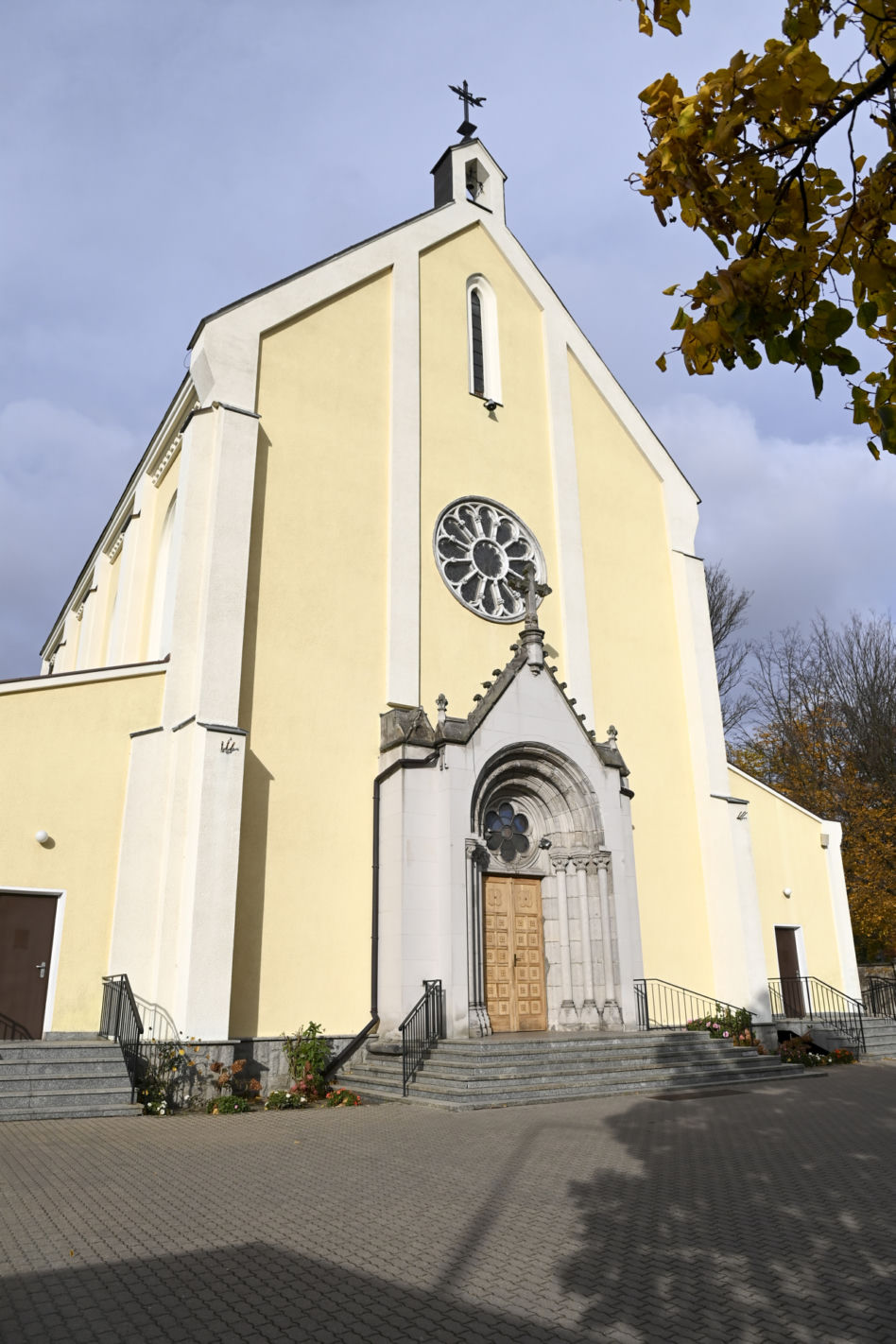 Rodzina i przyjaciele pożegnali Pawła Nowisza 