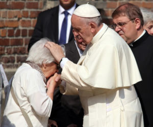 Papież Franciszek w obozie Auschwitz Birkenau