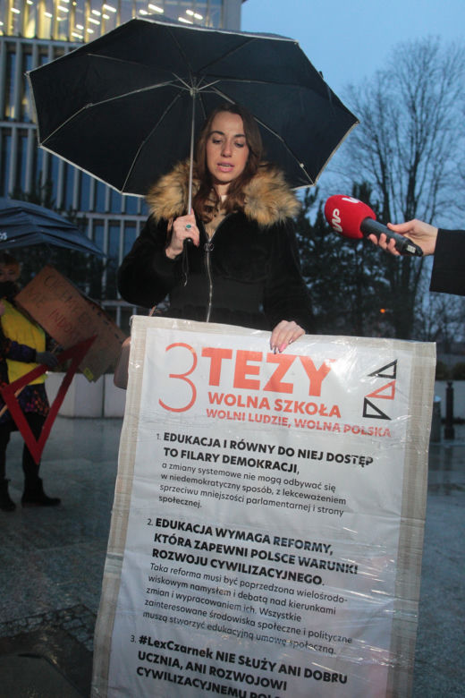 Lempart pogoniła Schreiber: Jestem lesbijką, ona homofobką. Nie podam jej ręki