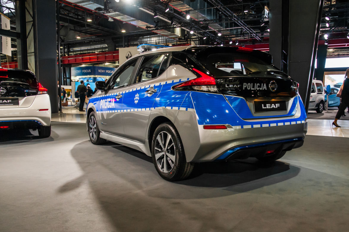 Nissan LEAF, elektryczny radiowóz