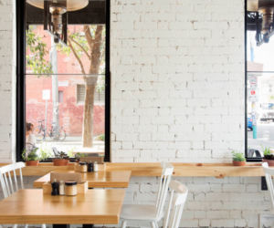 Wnętrze kawiarni Barry Café