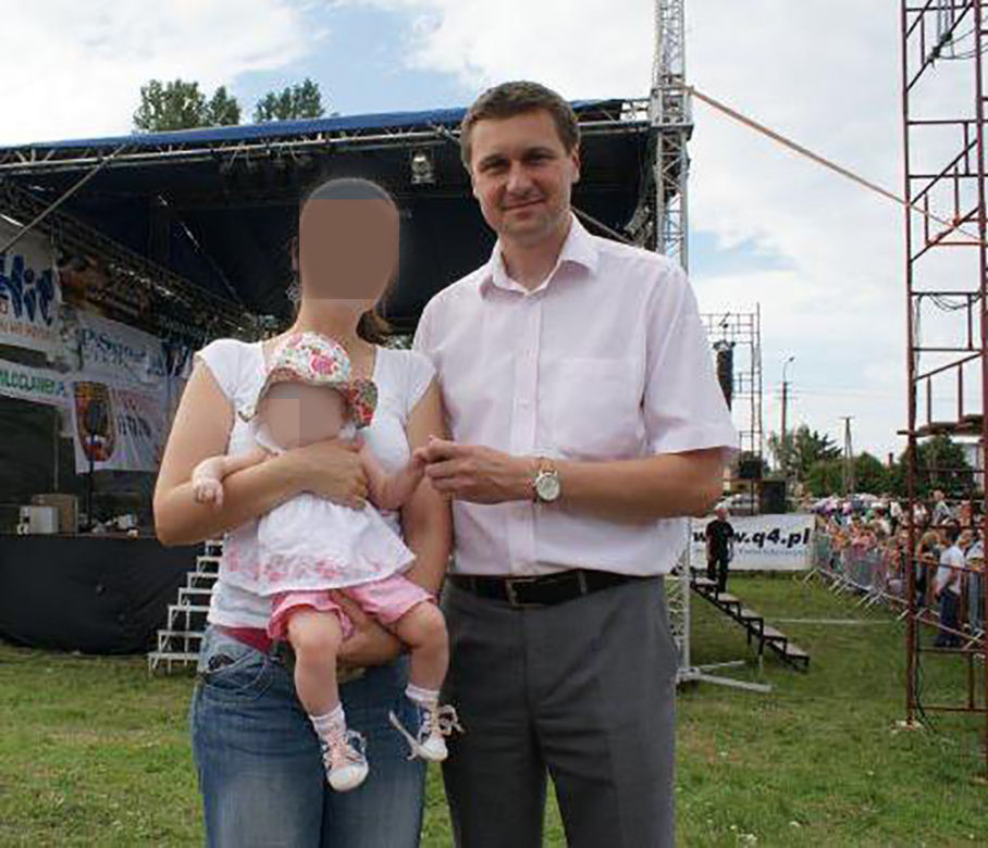 Seksposeł już rozwodzie