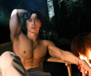 Ma już 60 lat, a wygląda na 3 razy mniej. Chuando Tan zachwyca formą!