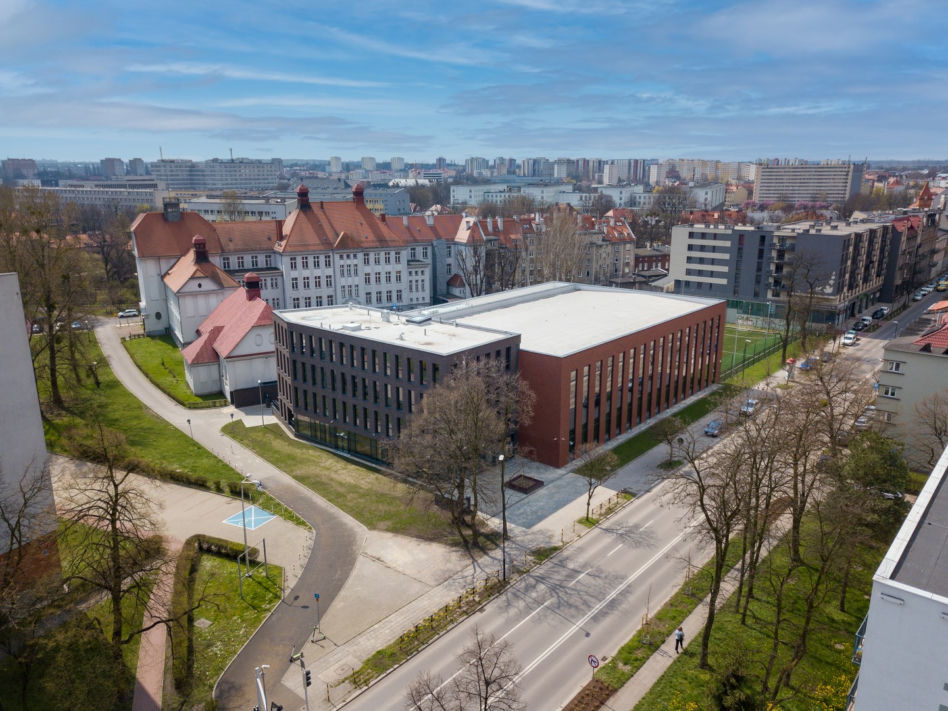 Rozbudowa liceum im. Edwarda Dembowskiego w Gliwicach