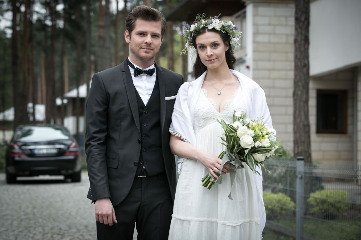 Singielka odc 145, Natalia (Julia Kamińska), Robert (Kamil Kula)