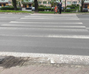 Niepomalowane pasy w Toruniu. Czytelniczka apeluje, MZD odpowiada