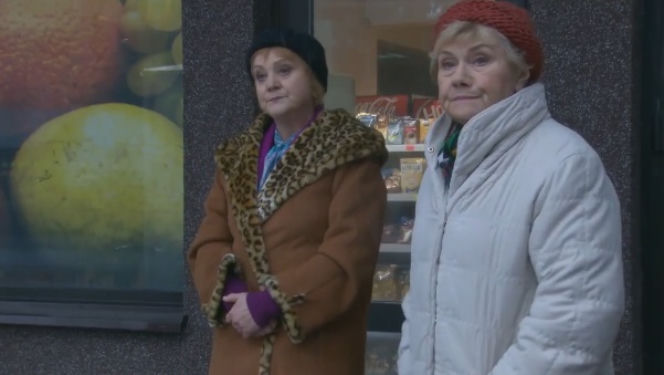 M jak miłość odc. 1057. Barbara Mostowiak (Teresa Lipowska), Zosia Kisielowa (Małgorzata Różniatowska)