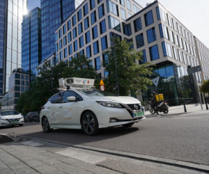 Nowe samochody do e-kontroli zalewają miasto