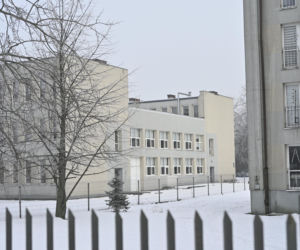 Pijany dowódca kompanii miał zgwałcić młodą policjantkę. Szokująca afera w policji