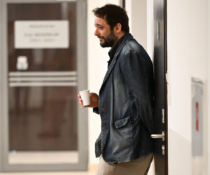 Rozwód Gąsiorowskiej i Żurawskiego w toku! Aktor czekał pod salą z kubkiem w ręku