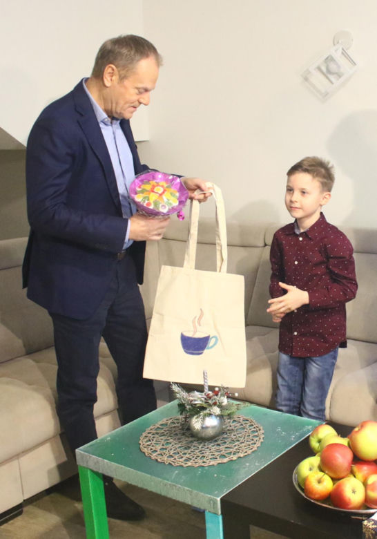 Donald Tusk odwiedził 7-letniego Jasia
