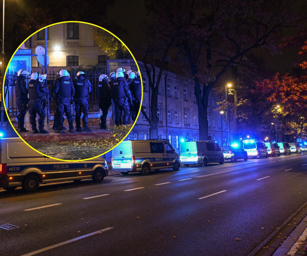 Radiowozy na sygnale przed TK. Na miniaturze policjanci w kaskach. O akcji służb przeczytasz na SE Polityka.