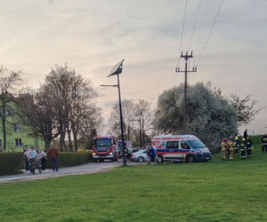 Kudowa-Zdrój. 9-letnia Zosia zginęła pod kołami jeepa. Na miejscu został tylko biały miś i znicze [ZDJĘCIA]