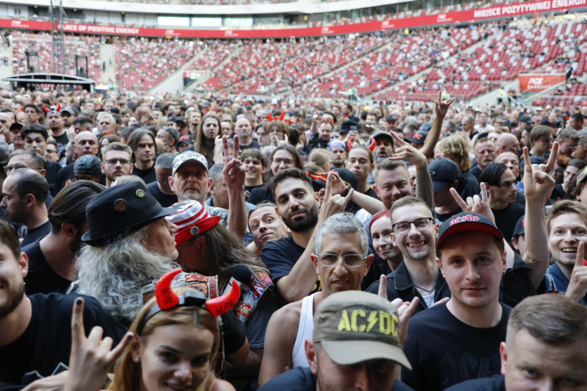 Koncert AC/DC w Warszawie (4.07.2025) - część pierwsza. Organizatorem koncertu jest Live Nation