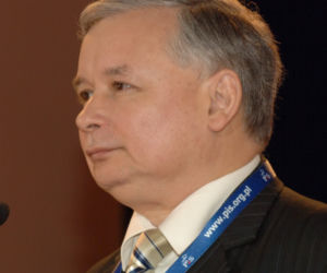 Fryzury Jarosława Kaczyńskiego
