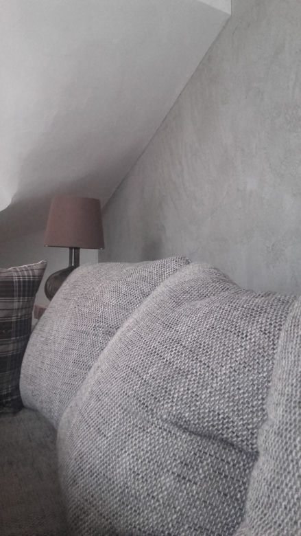 Metamorfoza ściany w salonie BETON na ścianie!