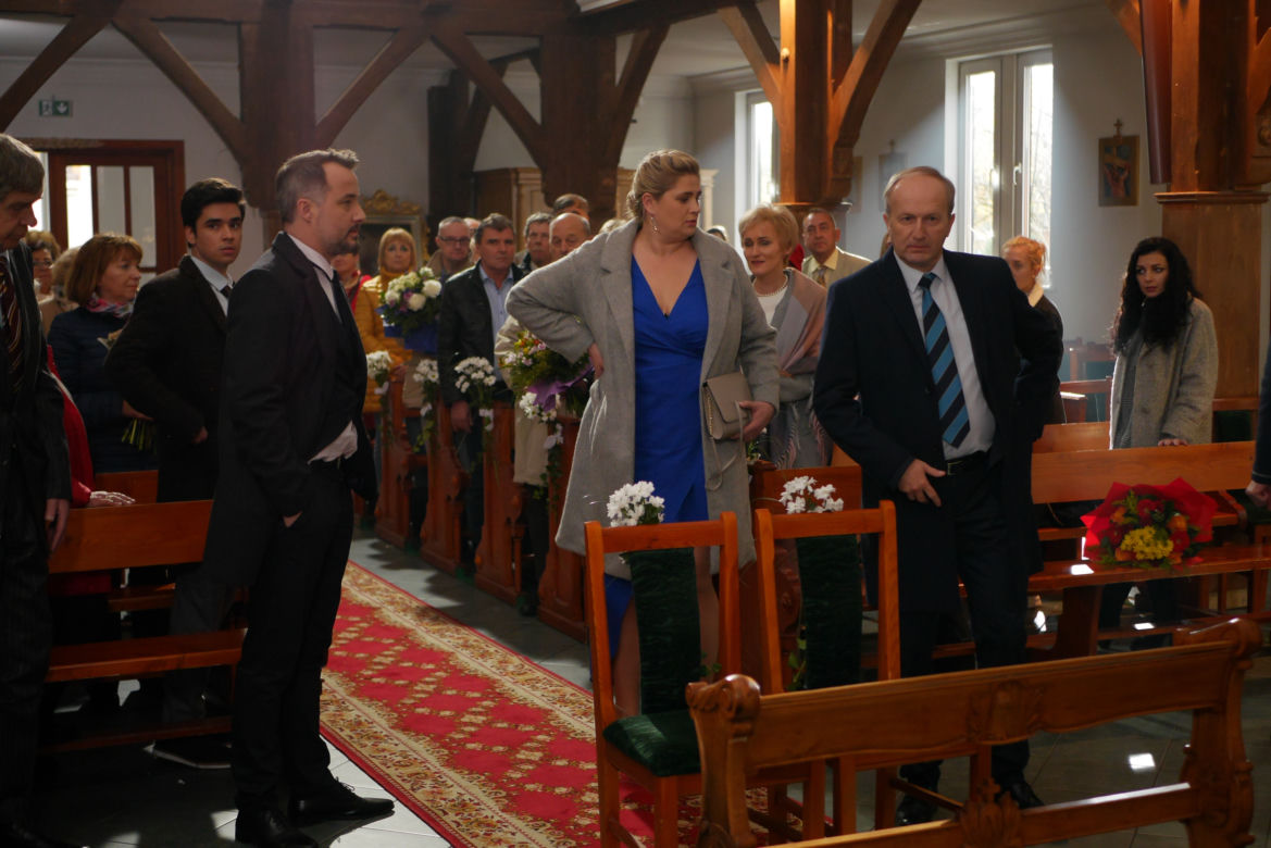 Pierwsza miłość. Seweryn (Mirosław Kropielnicki), Kazanowa (Elżbieta Romanowska), Bartek (Rafał Kwietniewski