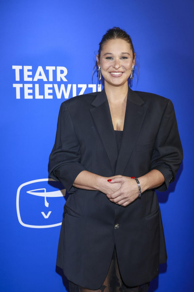 Anna Szymańczyk kiedyś i dziś. Tak aktorka zmieniała się od "Pierwszej miłości" do roli w "Znachorze"