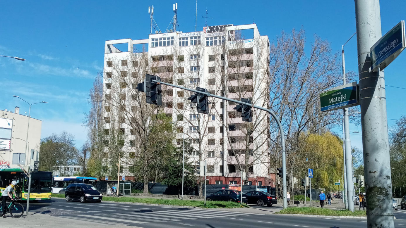 Rozpoczęła się rozbiórka Domu Marynarza w Szczecinie