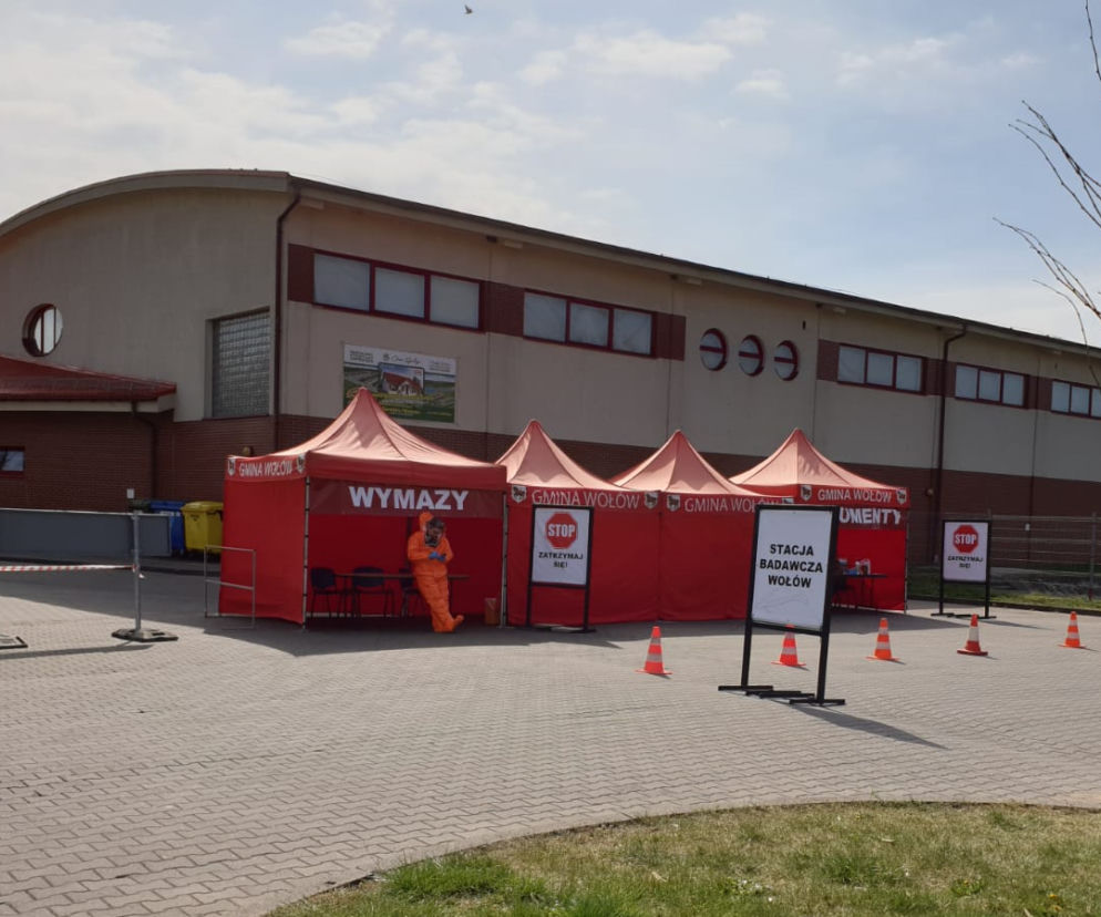 Na Dolnym Śląsku ruszają punkty testowe na obecność koronawirusa drive-thru