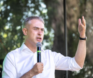 Gawkowski grzmi o łamaniu prawa. Chodzi o małżeństwa jednopłciowe