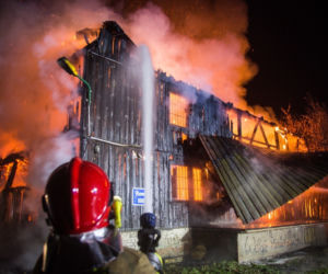 Ruda: pożar zabytkowego młyna (14.01.2021)