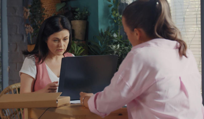 M jak miłość odc. 1892. Magda (Anna Mucha), Kinga (Katarzyna Cichopek)