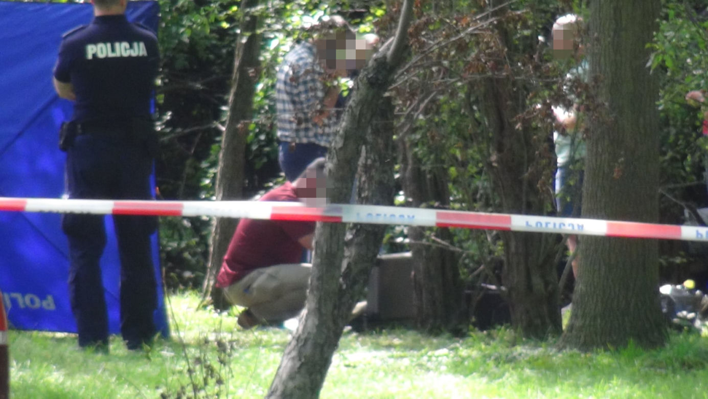 Nagie zwłoki kobiety w Parku Praskim. Doszło do brutalnego gwałtu i morderstwa?