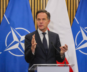 Szef NATO na mazurskim poligonie. Mark Rutte ostrzegł Putina: „Jesteśmy zjednoczeni i gotowi
