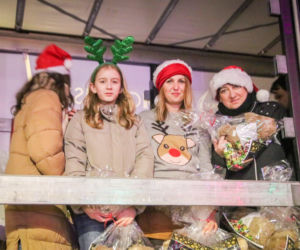 Manufaktura Świętego Mikołaja z Tomaszem Karolakiem w roli Świętego Mikołaja