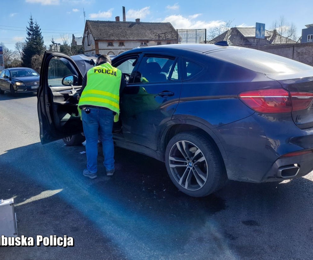 Dramatyczny pościg za kierowcą skradzionego BMW