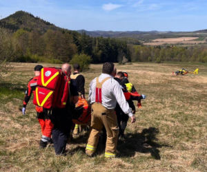 Dramat paralotniarza na Górze Szybowcowej. Nagle runął na ziemię