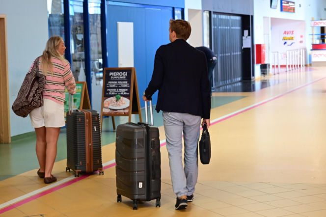 Stara hala odlotów na lotnisku w Goleniowie