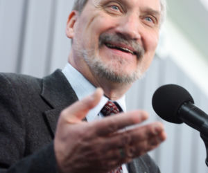  Tak się zmieniał Antoni Macierewicz 