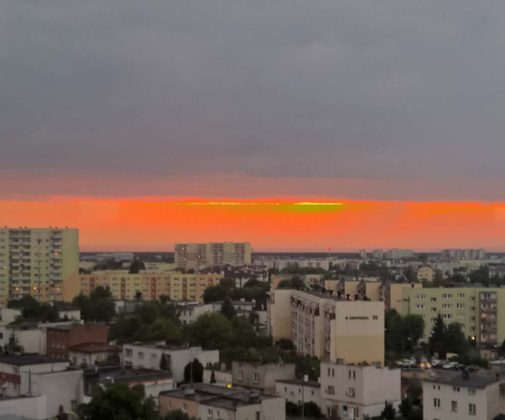 Zachód słońca w Bydgoszczy [ZDJĘCIE DNIA]