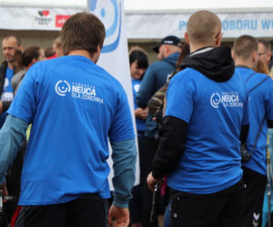Toruń. VIII Marsz Walkathon Neuca dla Zdrowia