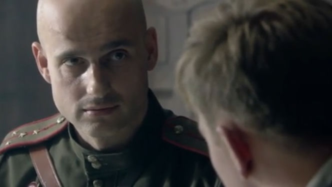 Czas honoru Powstanie odc. 10. Michał (Kuba Wesołowski), Siergiejew (Robert Koszucki)