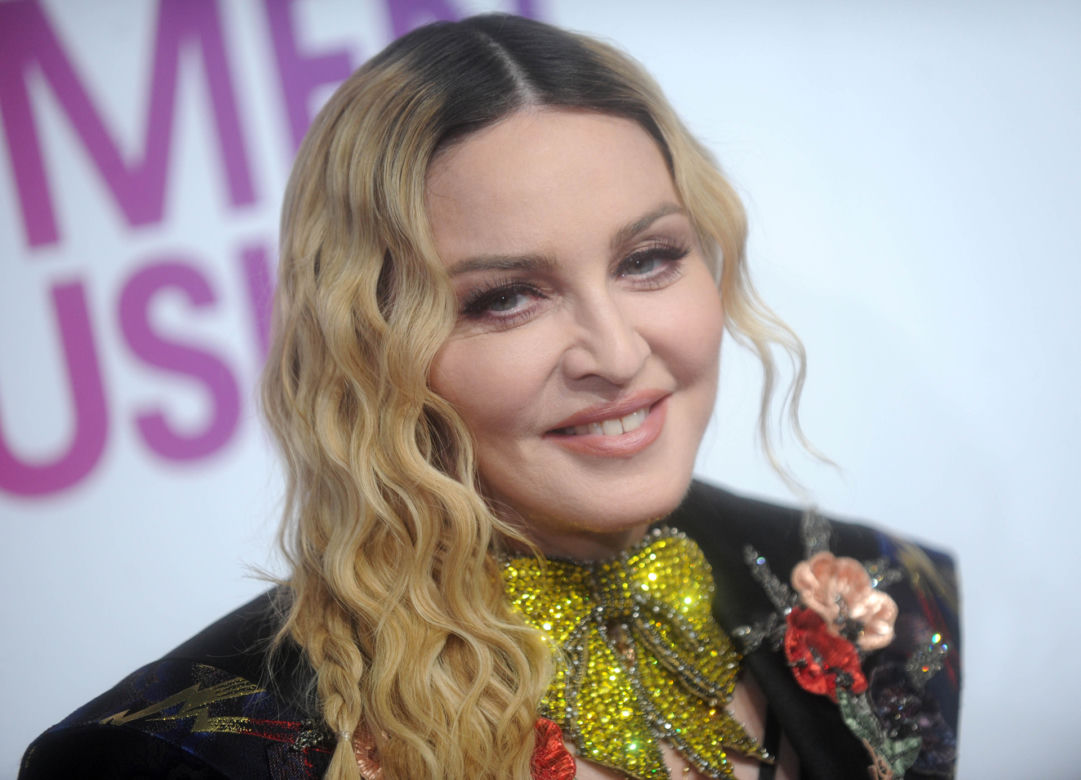 Madonna pokazała pośladki na wizji. Świeciła tyłkiem do kamery