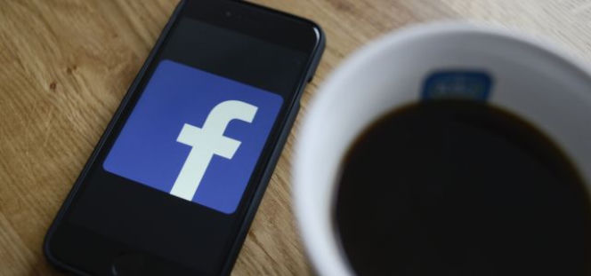 Facebook: znajomi chcą pożyczyć pieniądze? Nie daj się oszukać! 