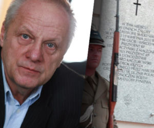 Niesiołwoski: Fanatyków sprzed pałaców zaspokoiłby pomnik wielkości Kolumny Zygmunta