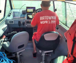 Alarm na Zalewie Mietkowskim. Dwóch żeglarzy wpadło do wody